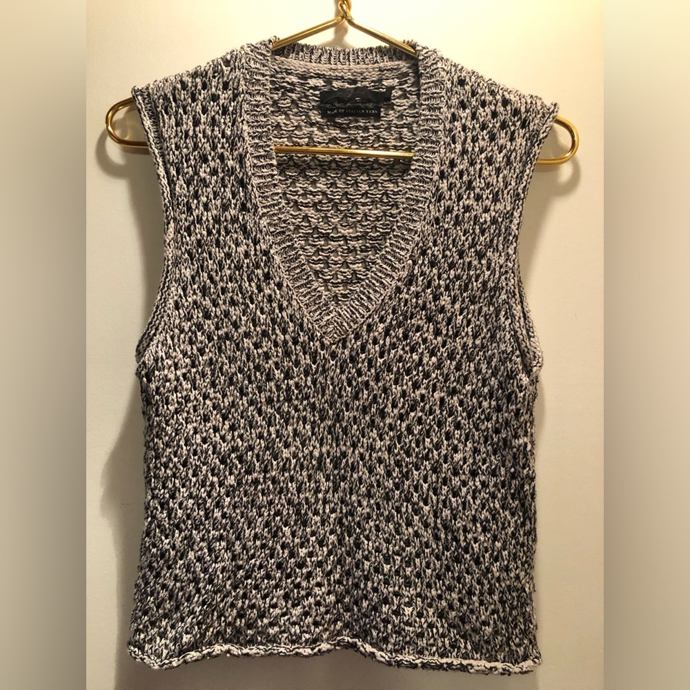 7 FOR ALL MANKIND Sweater Vest/ Tank Top- Black & Gray Woven Italian Yarn- SMALL